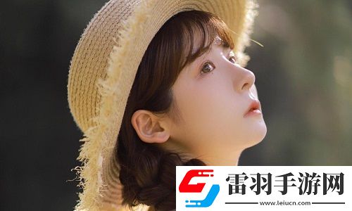 門(mén)衛(wèi)老王和蘇荷原文及翻譯