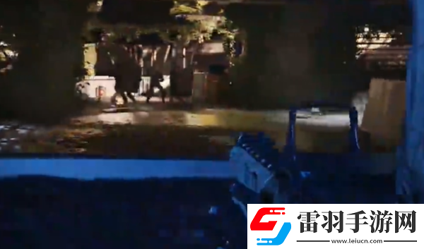 使命召喚黑色行動3怎么爬墻