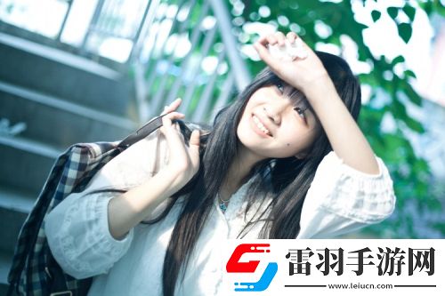 2014好聽的qq女生較長網(wǎng)名長發(fā)及腰溫柔似水不是我i