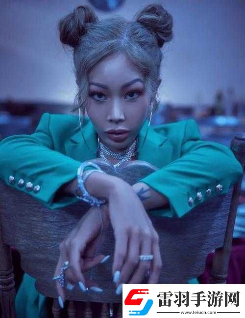 南韓第一女rapper引領潮流風尚
